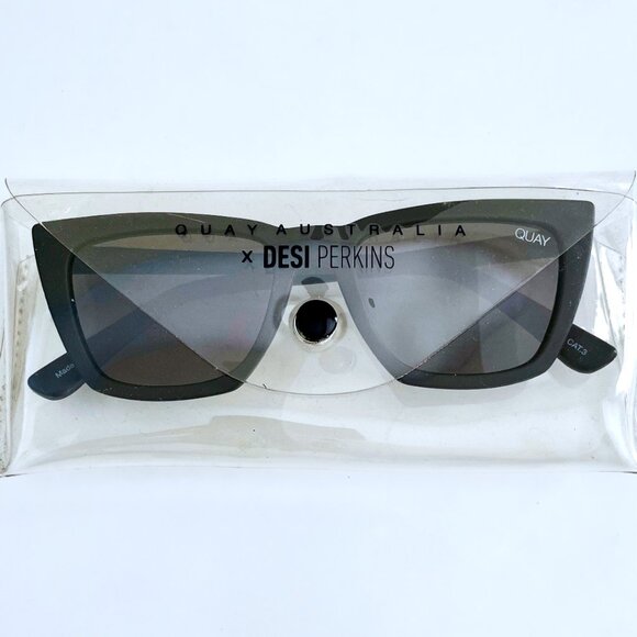 QUAY x Desi Perkins Ltd Ed “Don't @ Me” Cat-Eye Sunglasses (Black/Smoke) – NWOT - Picture 11 of 13